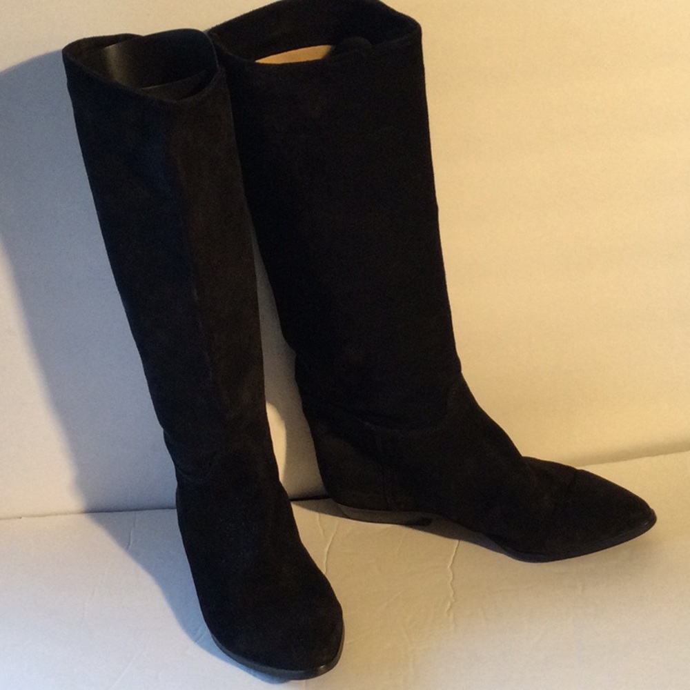 Bandolino Black Leather Suede Low Heel Boots  8M